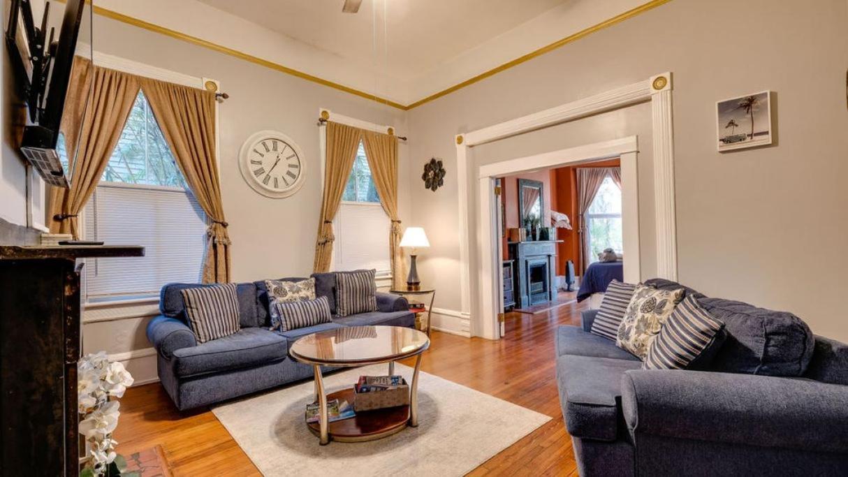 서배너 Elegant 2 Bed Directly On Forsyth Park 아파트 외부 사진