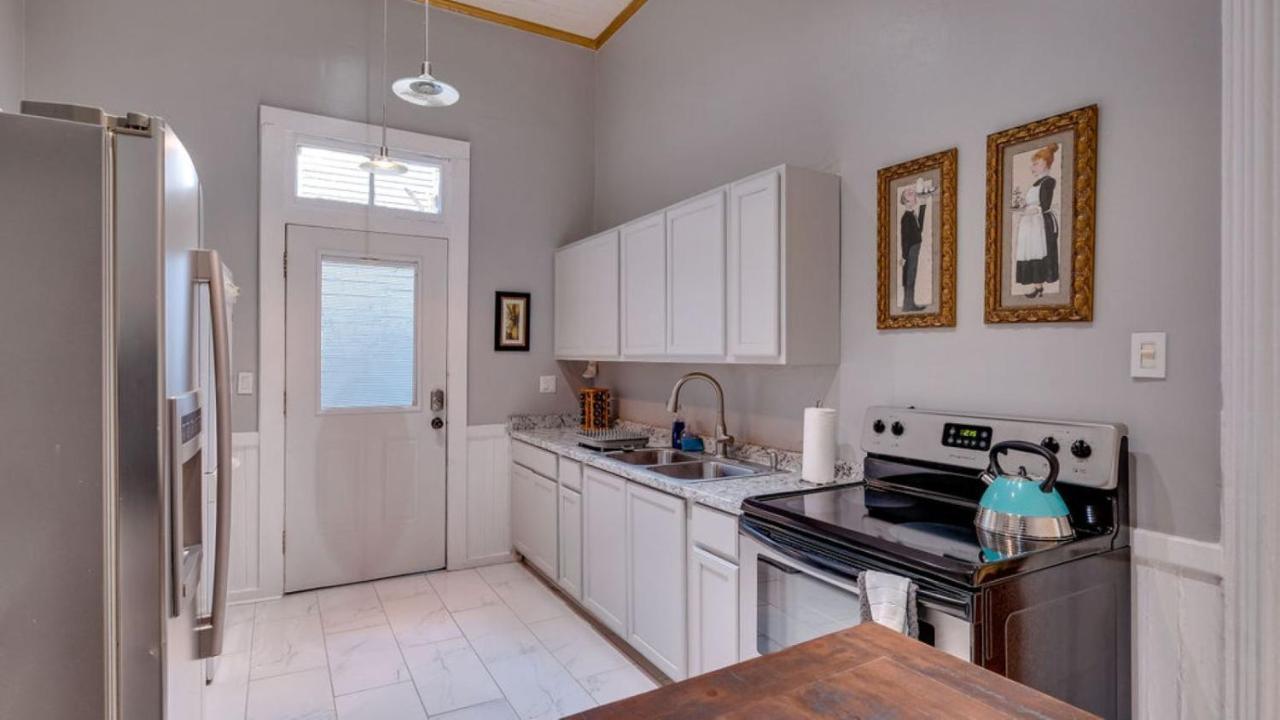 서배너 Elegant 2 Bed Directly On Forsyth Park 아파트 외부 사진