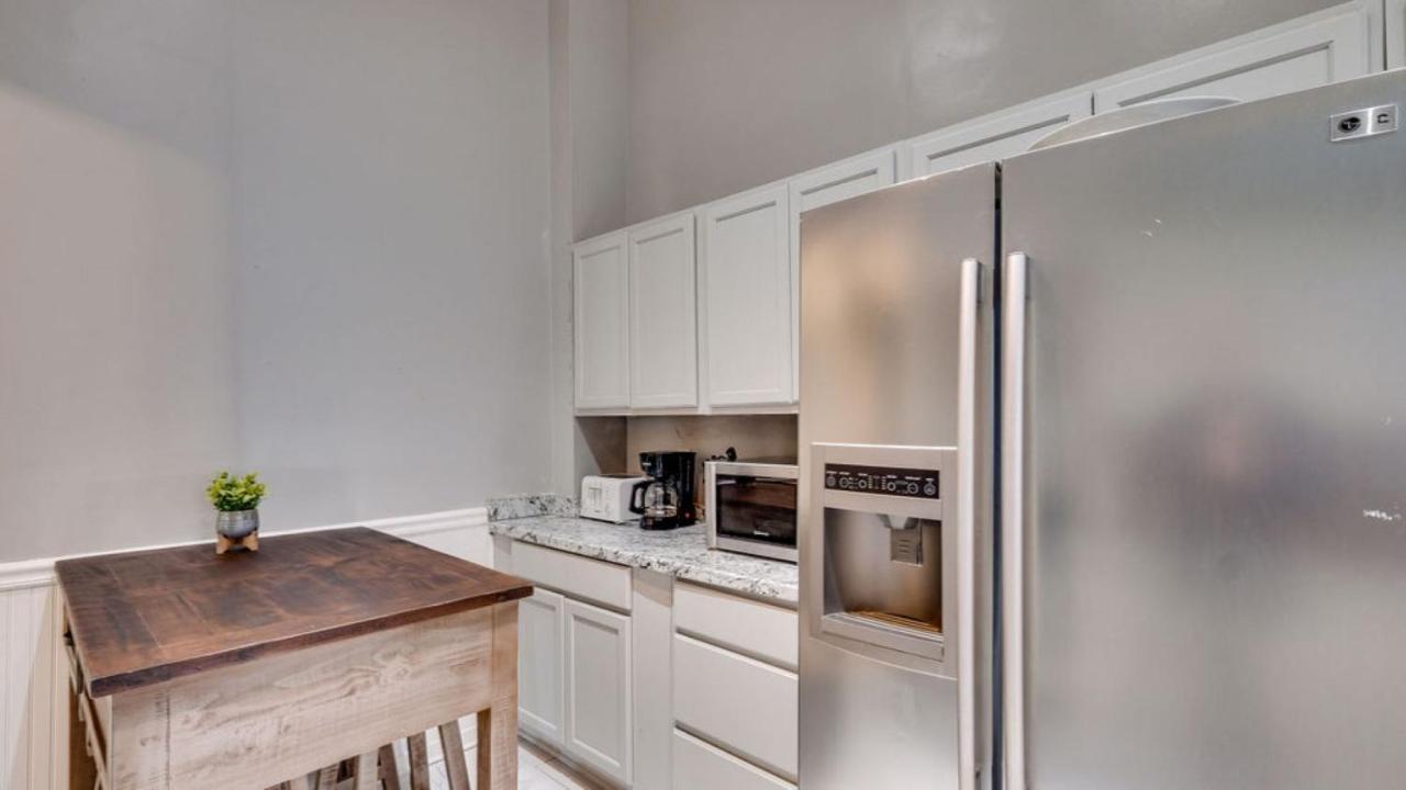 서배너 Elegant 2 Bed Directly On Forsyth Park 아파트 외부 사진